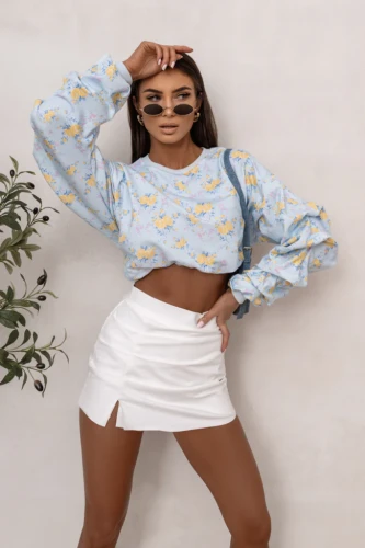 bluza W KWIATY BŁEKIT la balancia.webp