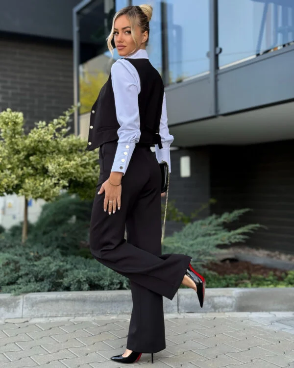 image00030-600x751.webp